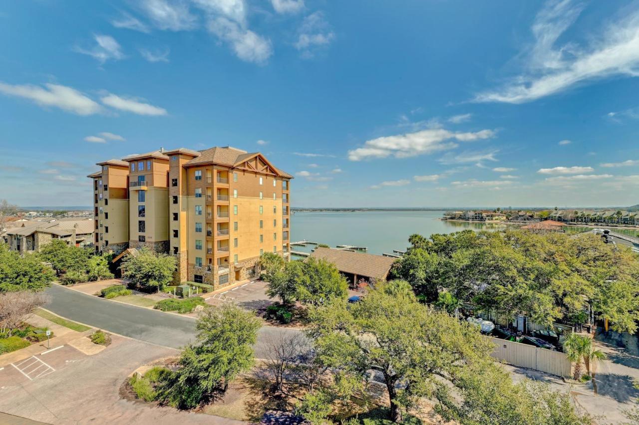 Stylish Corner Condo With Incredible Views Of Lake Lbj With Large Outdoor Patio Horseshoe Bay Dış mekan fotoğraf